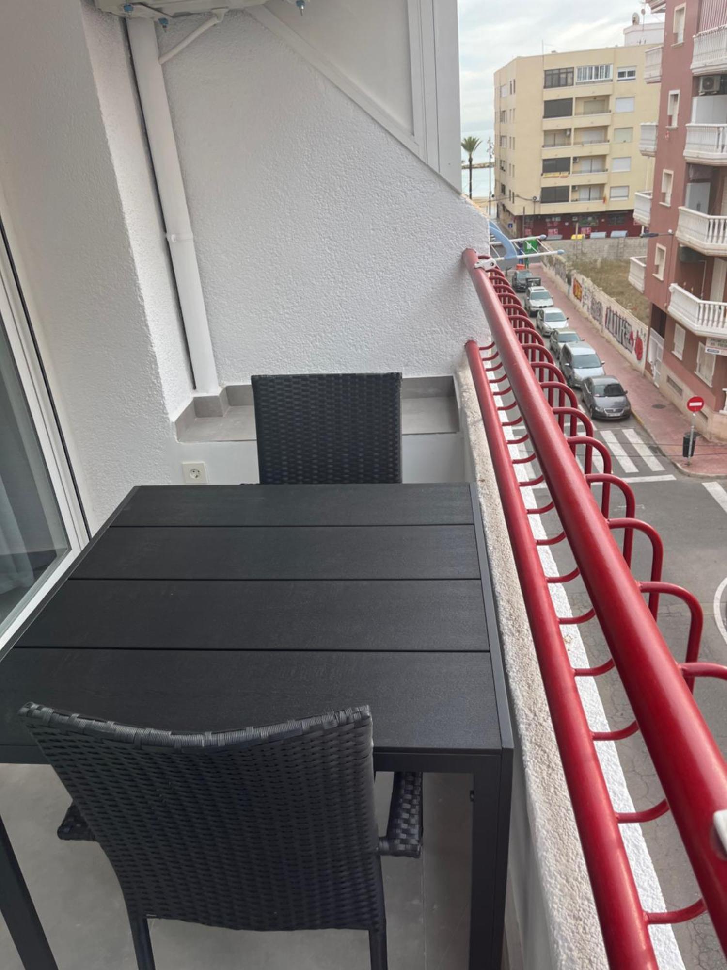Apartment 1 Minute Walking From Playa Del Cura Torrevieja Kültér fotó